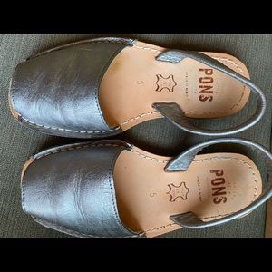 Pons Pewter Metallic Sandals